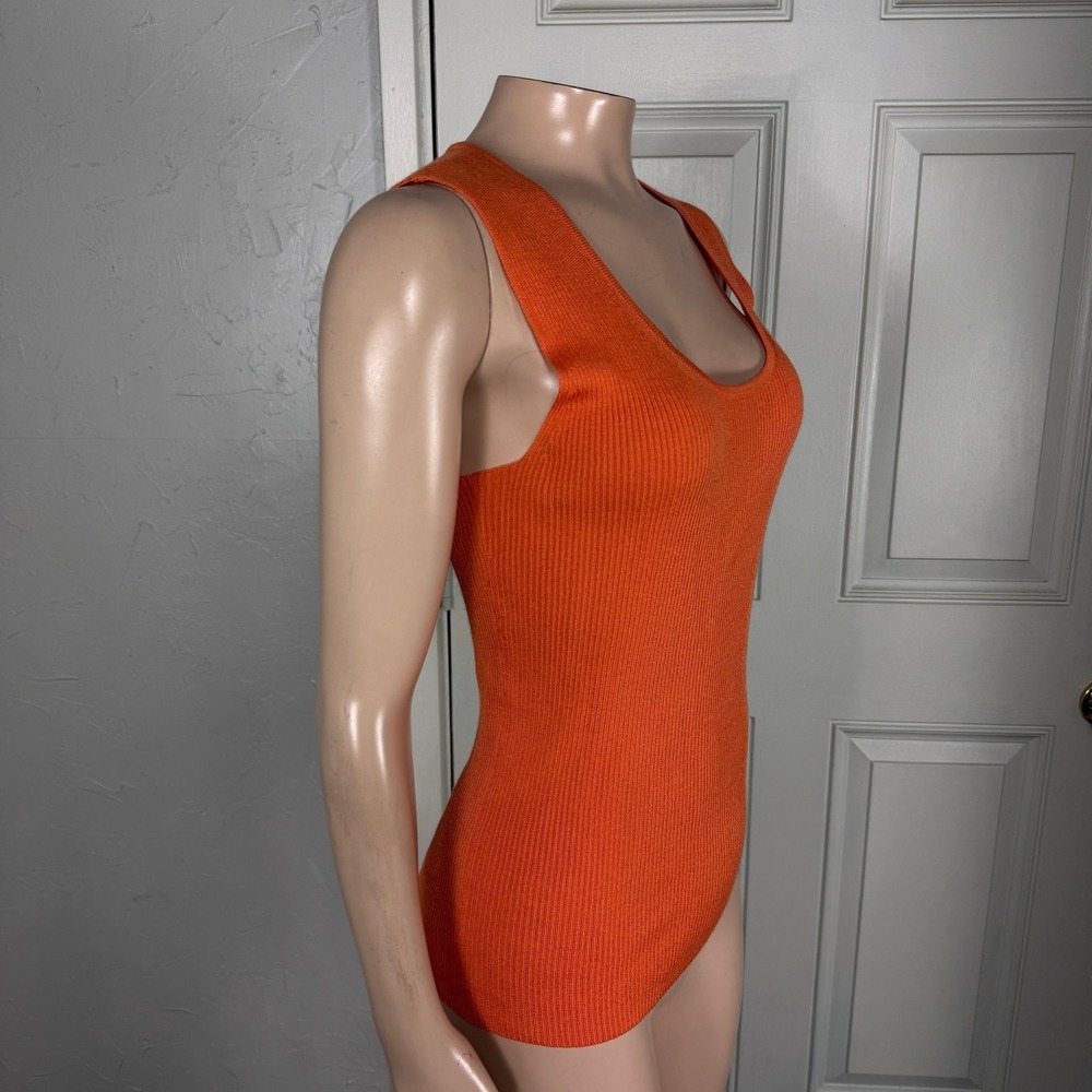 St John Women's Top S Sleeveless Sweater Shirt Tank Blouse Top Knit Scoop W3-19 - Picture 4 of 6